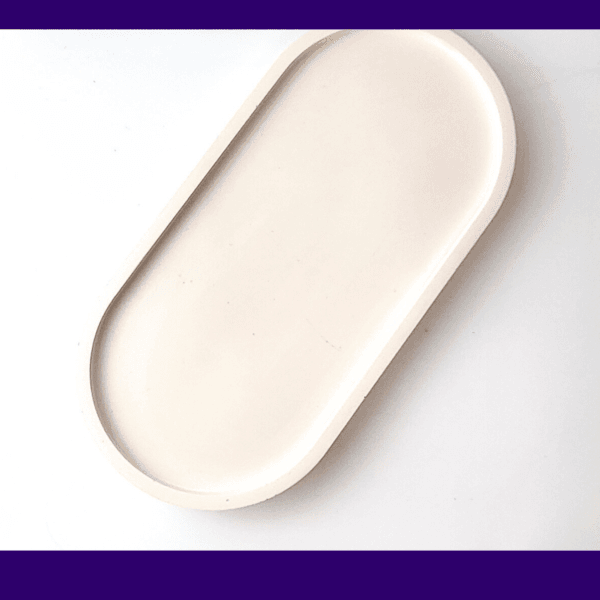 White Oval Eco-Resin Tray