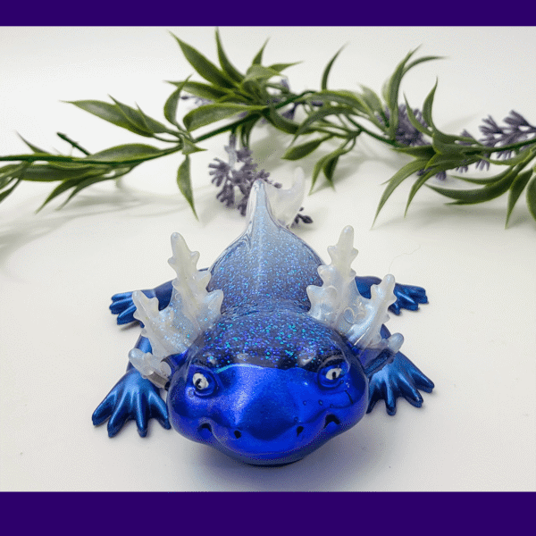 Fire & Ice Axolotl Duo – Handmade Resin Figurines in Fiery & Frosty Hues