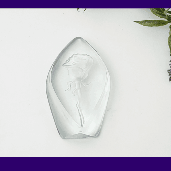 Eternal Rose – Clear Resin Ornament with Rose Imprint